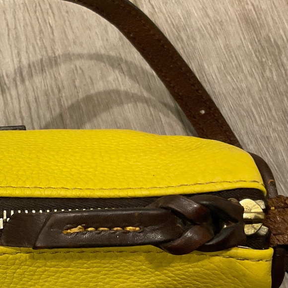 Dooney & Bourke Mini Shoulder Bag Yellow Pebble Leather - Picture 5 of 12